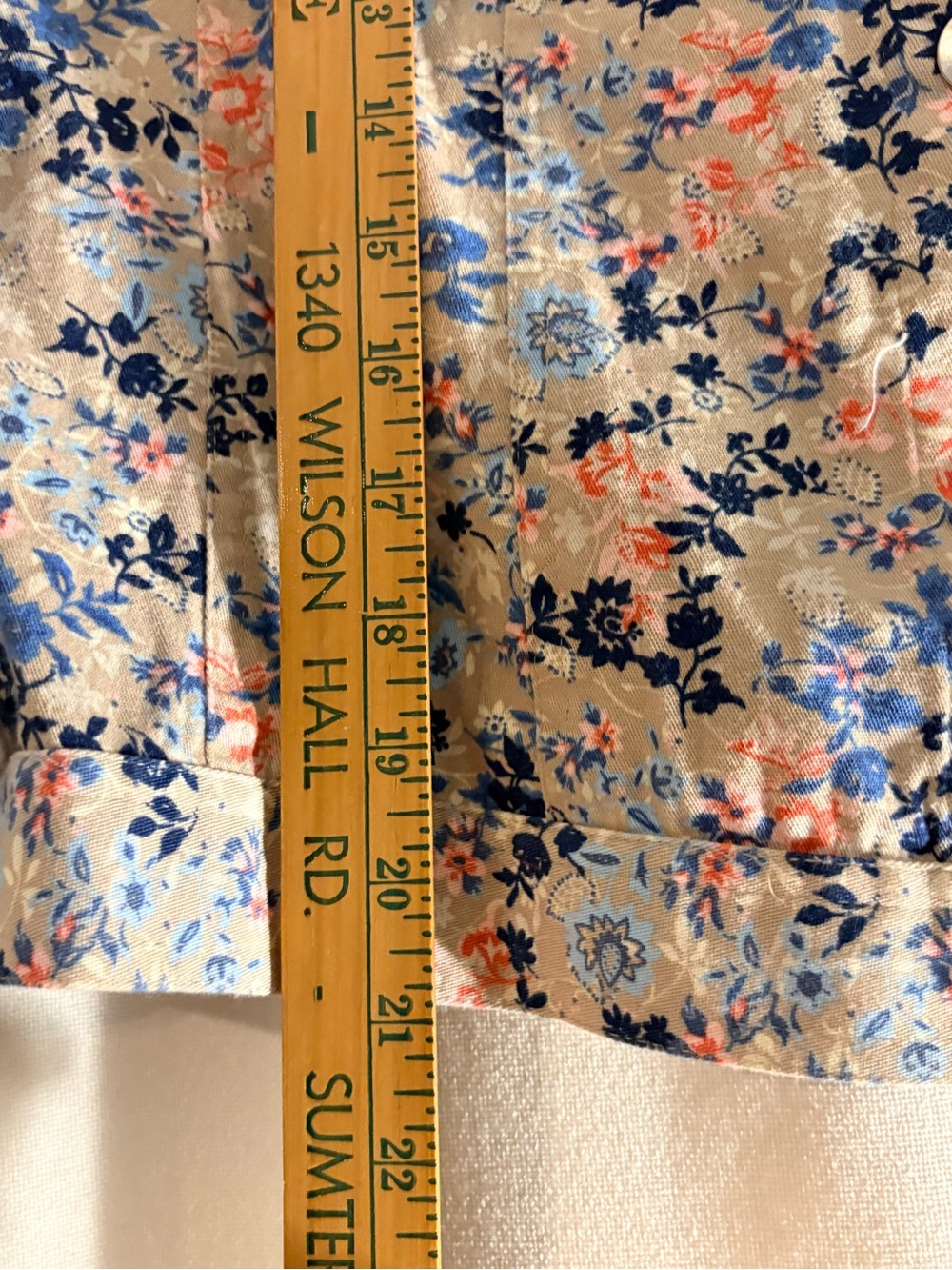 Coastal Beachy Travel Feminine Floral Button-Up Jacket in Beige, Blue & Coral - Picture 5 of 7